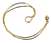 JEWELRY: 18K NECKCHAIN, SQUARE