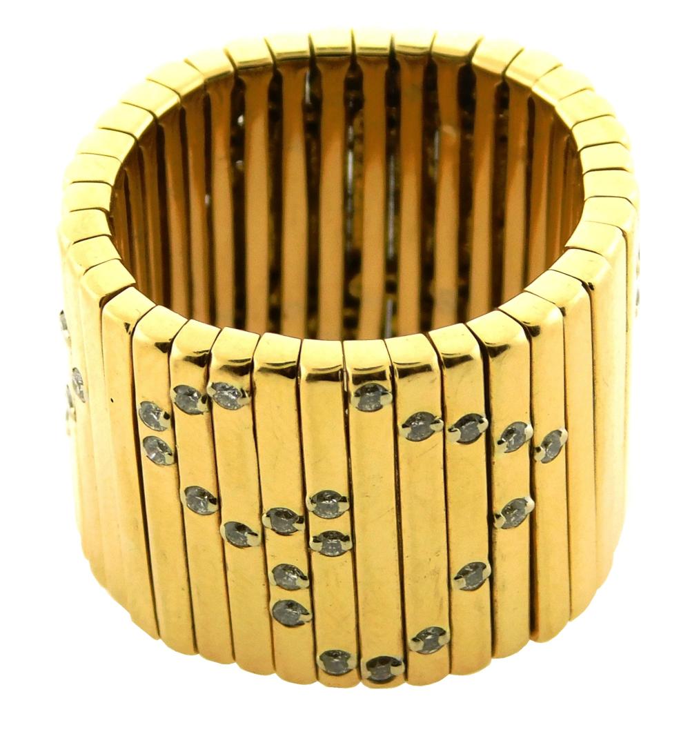 JEWELRY: 18K ROBERTO COIN