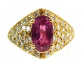 JEWELRY: 18K RUBY & DIAMOND RI