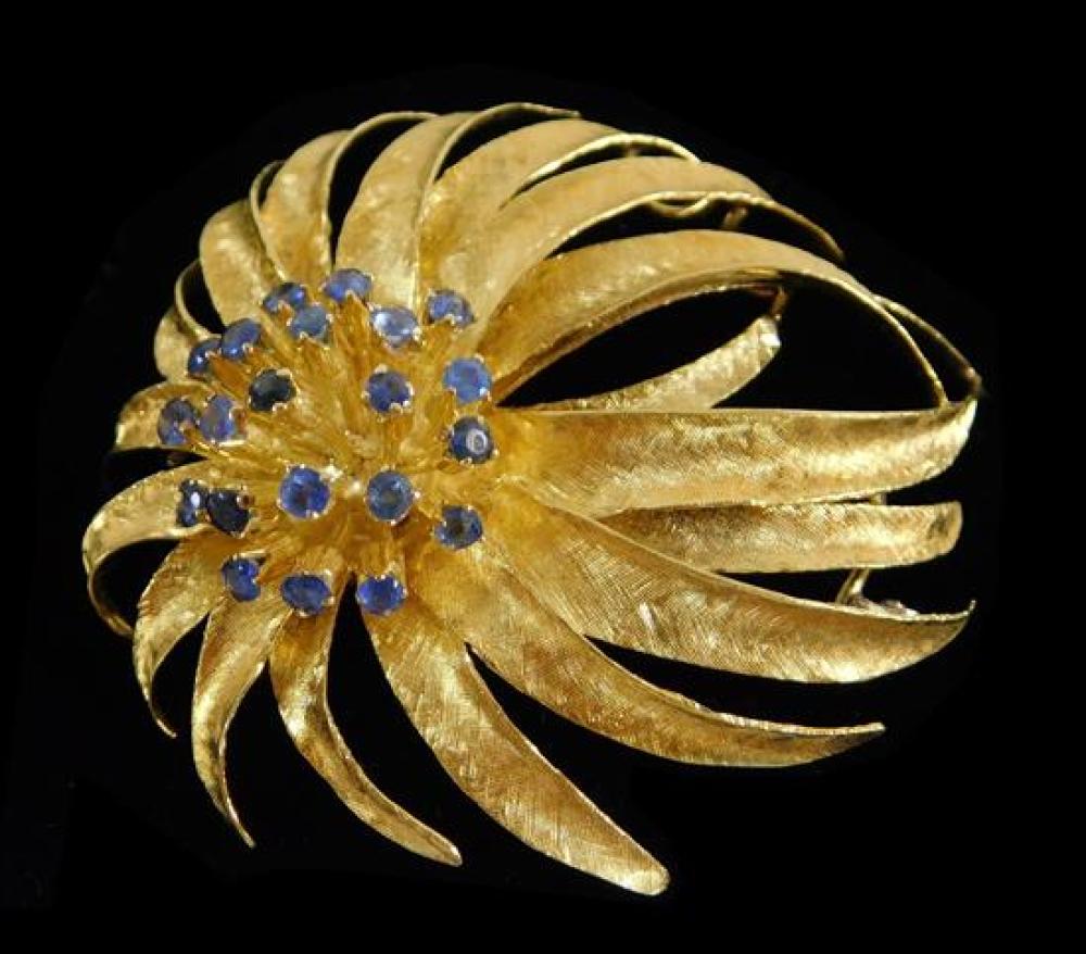 JEWELRY: 18K SAPPHIRE SPRAY PIN,