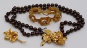 JEWELRY. 18KT GOLD AND PEARL J