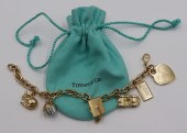 JEWELRY. 18KT GOLD BRACELET WI