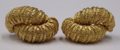 JEWELRY. 18KT GOLD RIBBED EAR