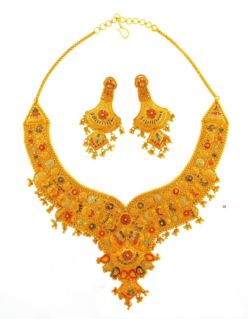JEWELRY: 22K GOLD NECKLACE AND