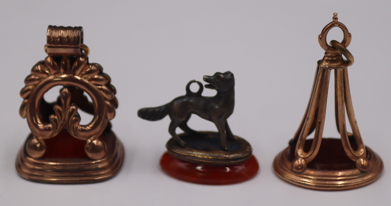 JEWELRY. (3) ANTIQUE GOLD AND
