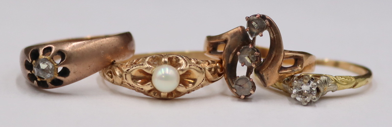 JEWELRY. (4) PETITE 14KT GOLD,