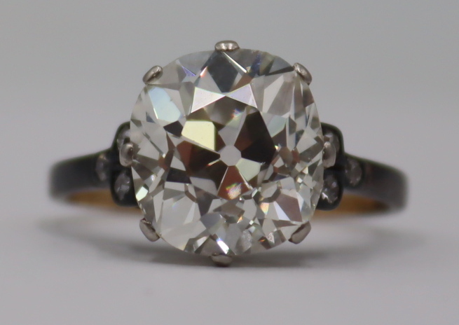 JEWELRY. 5.04CT OLD MINE CUT