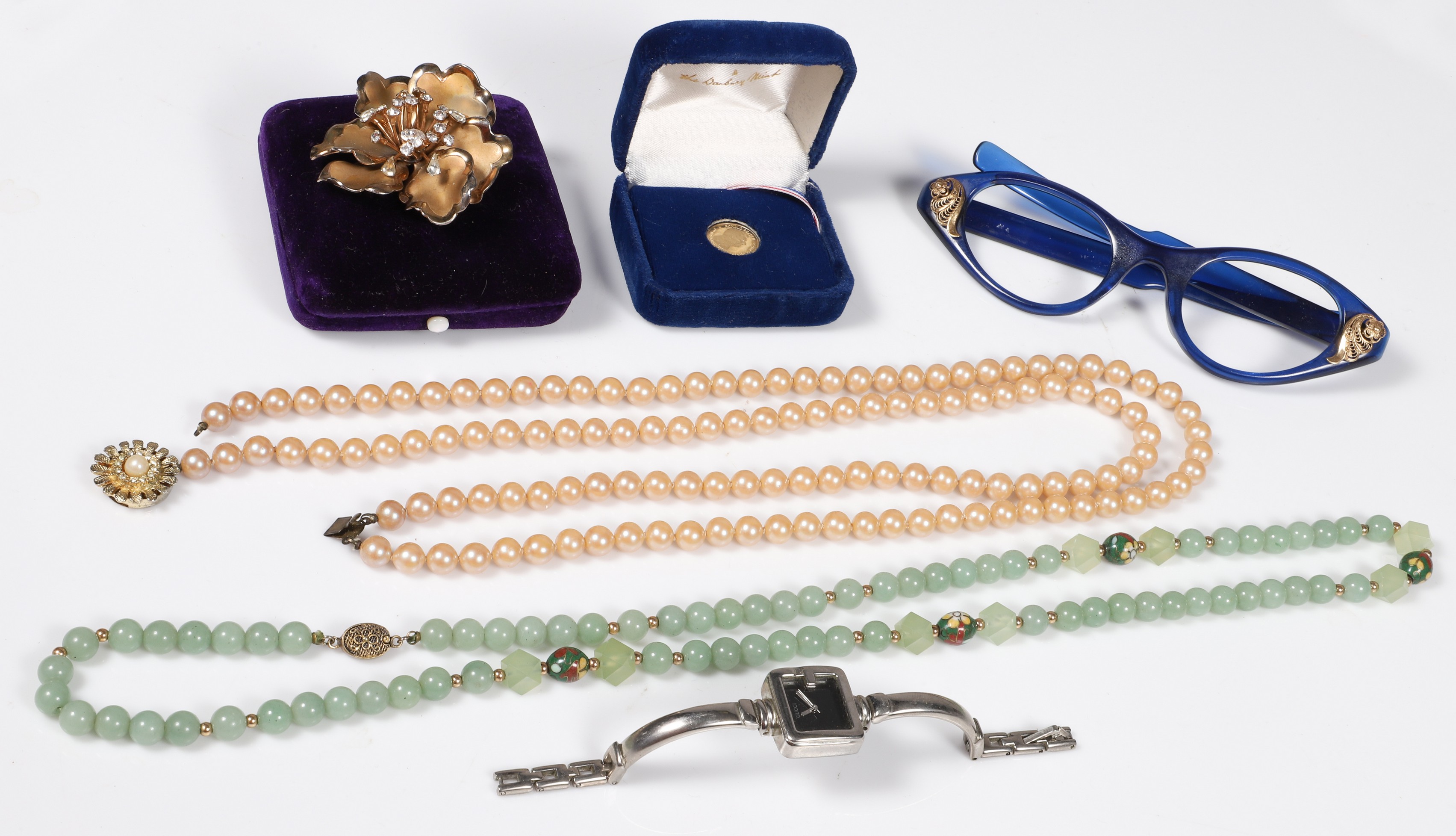 Jewelry and glasses grouping to