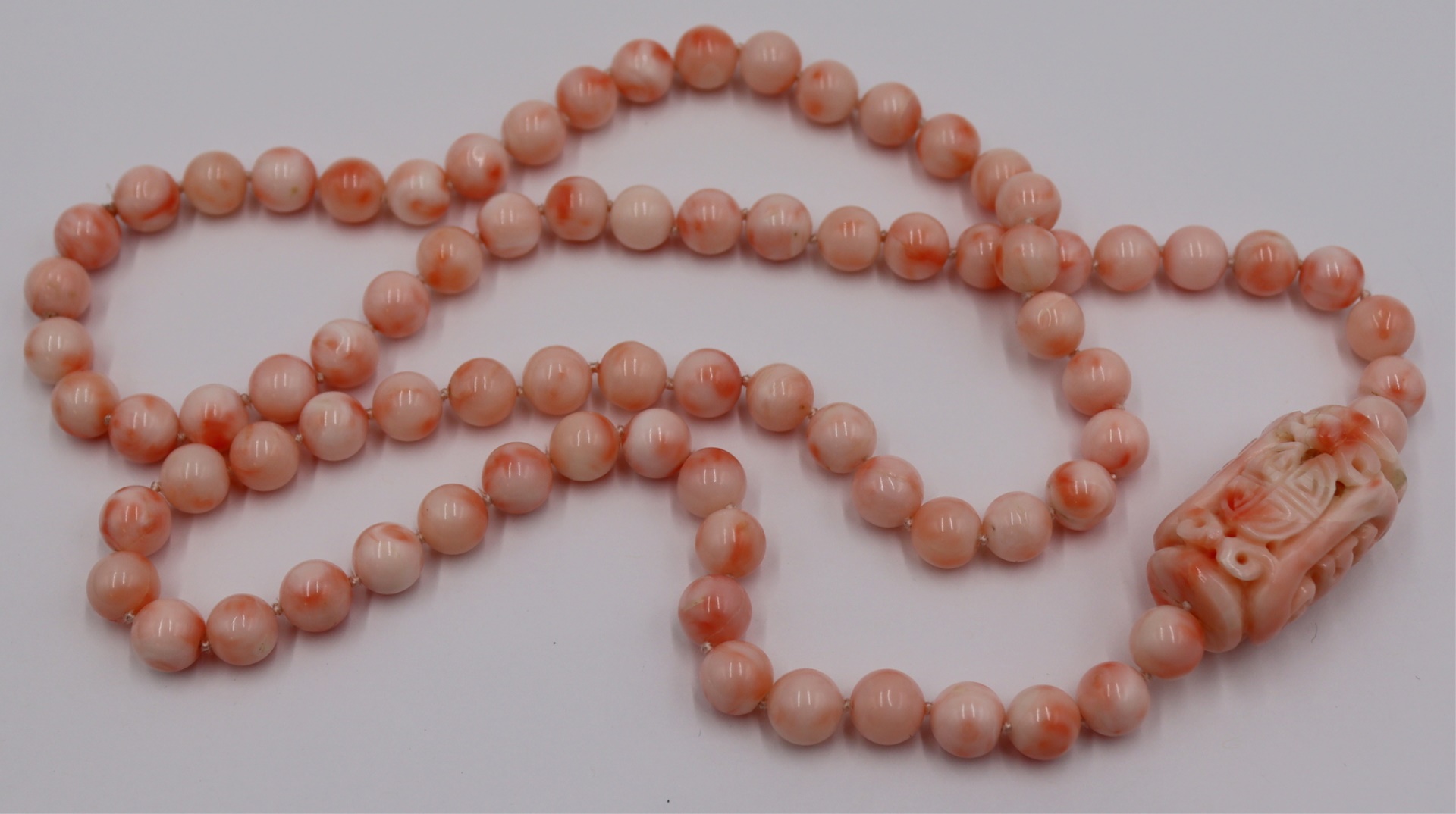 JEWELRY. ANGEL SKIN CORAL BEADED