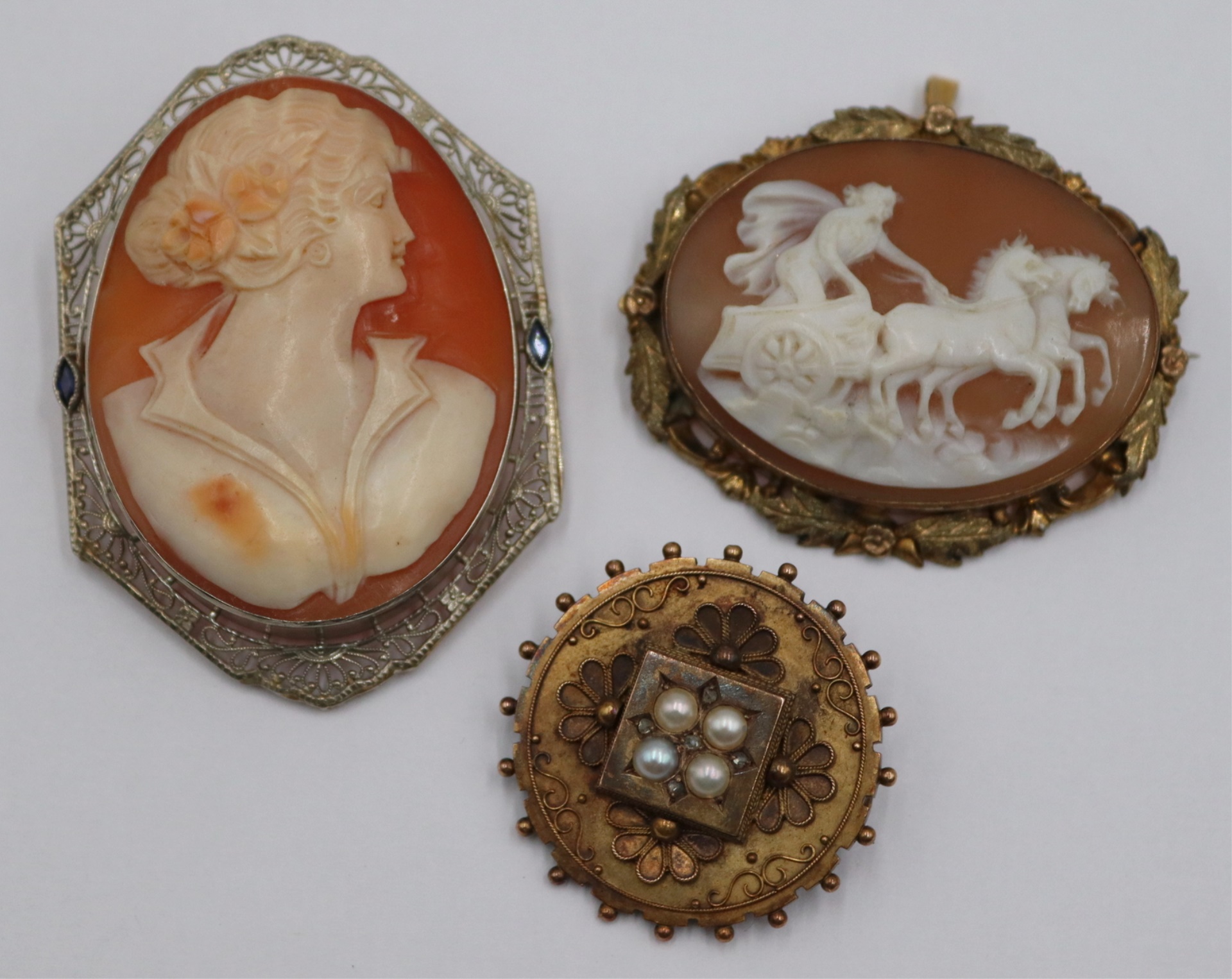 JEWELRY. ANTIQUE 15CT AND 14KT GOLD