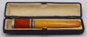 JEWELRY. ANTIQUE AMBER, PLATIN