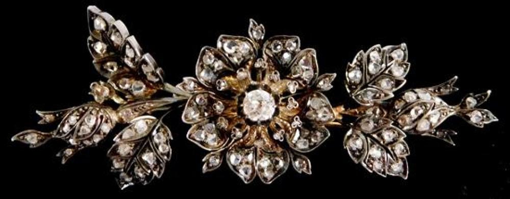 JEWELRY: ANTIQUE DIAMOND BROOCH,