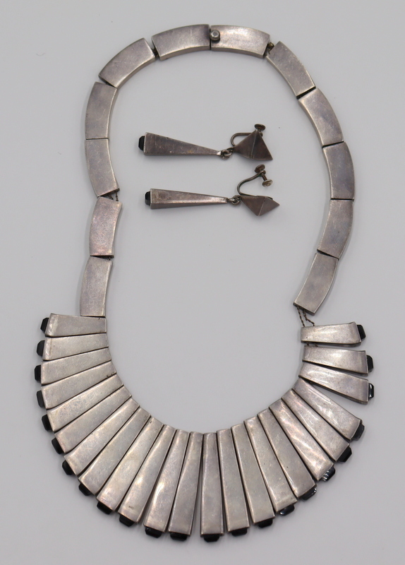 JEWELRY. ANTONIO PINEDA SILVER &