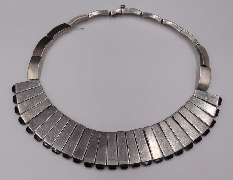 JEWELRY. ANTONIO PINEDA SILVER &