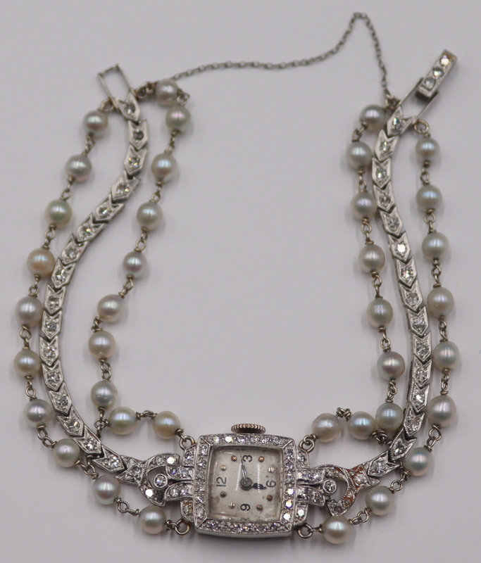 JEWELRY. ART DECO PLATINUM, DIAMOND