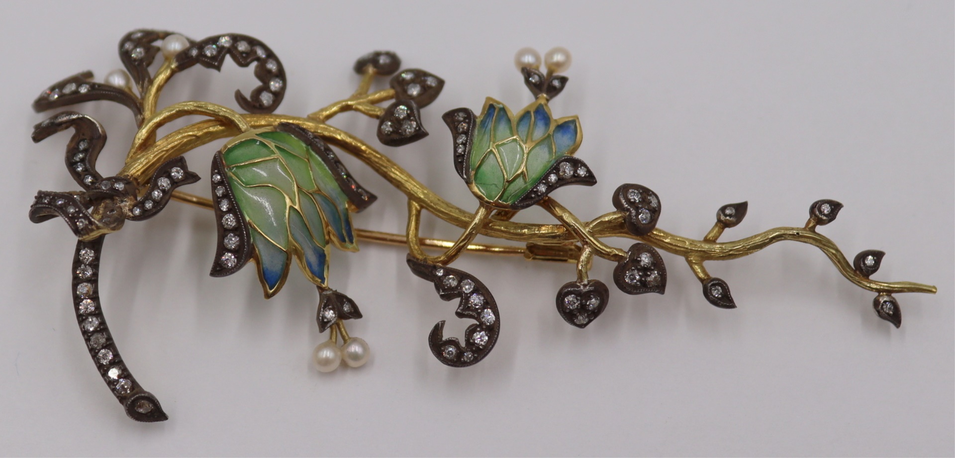 JEWELRY. ART NOUVEAU
