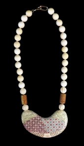 JEWELRY: ASIAN MOTIF, IVORY OR