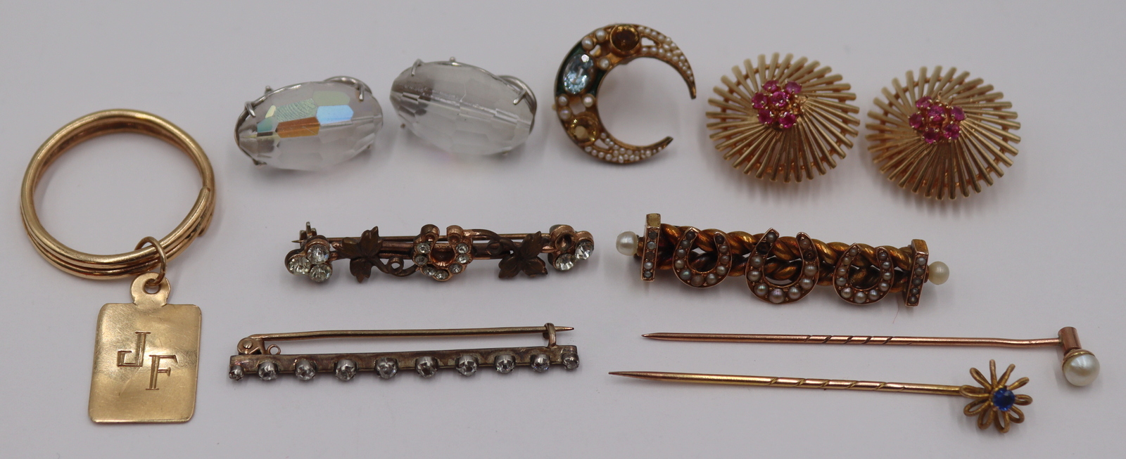 JEWELRY. ASSORTED GOLD JEWELRY