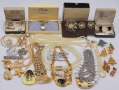 JEWELRY. ASSORTED GROUPING OF