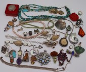 JEWELRY. ASSORTED GROUPING OF