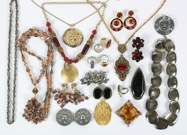 Jewelry assortment: costume,