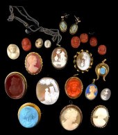 JEWELRY: ASSORTMENT OF CAMEOS,