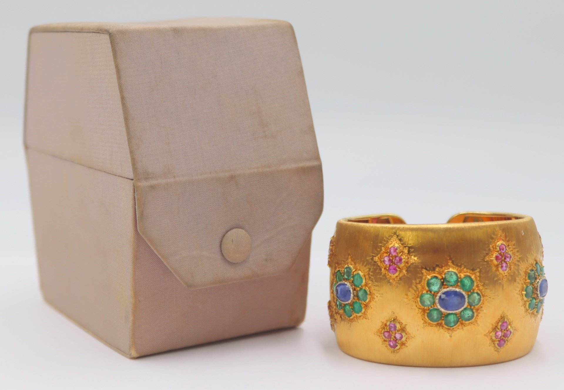 JEWELRY. BUCCELLATI 18KT GOLD AND