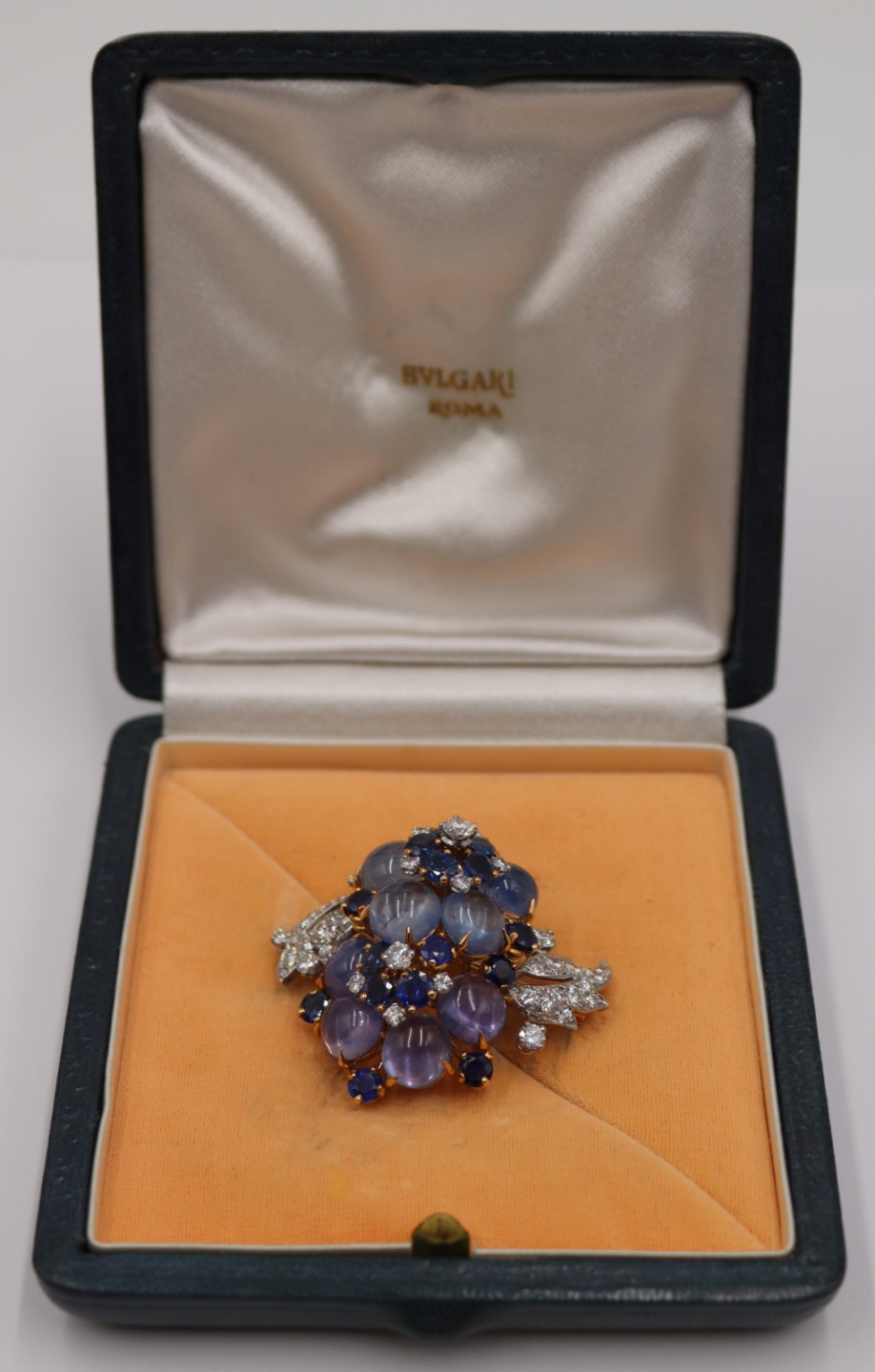 JEWELRY. BVLGARI 18KT GOLD,