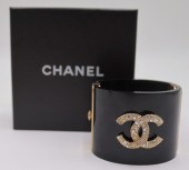 JEWELRY. CHANEL BLACK HINGED B