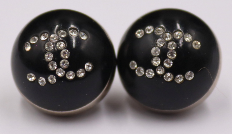 JEWELRY. CHANEL RHINESTONE INLAID