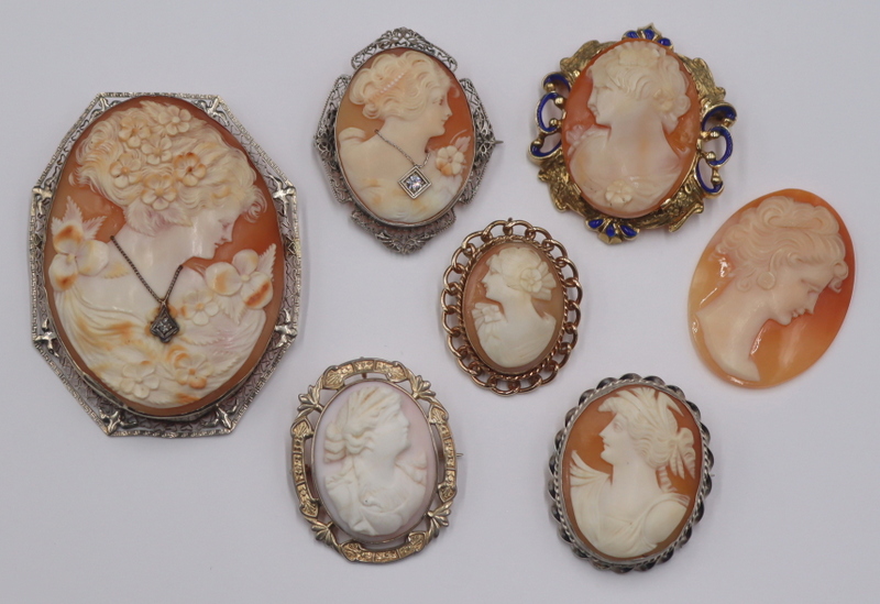 JEWELRY. COLLECTION OF GOLD AND