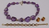 JEWELRY. COLORED GEM, GOLD, AN