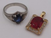 JEWELRY. COLORED GEM, GOLD, AN