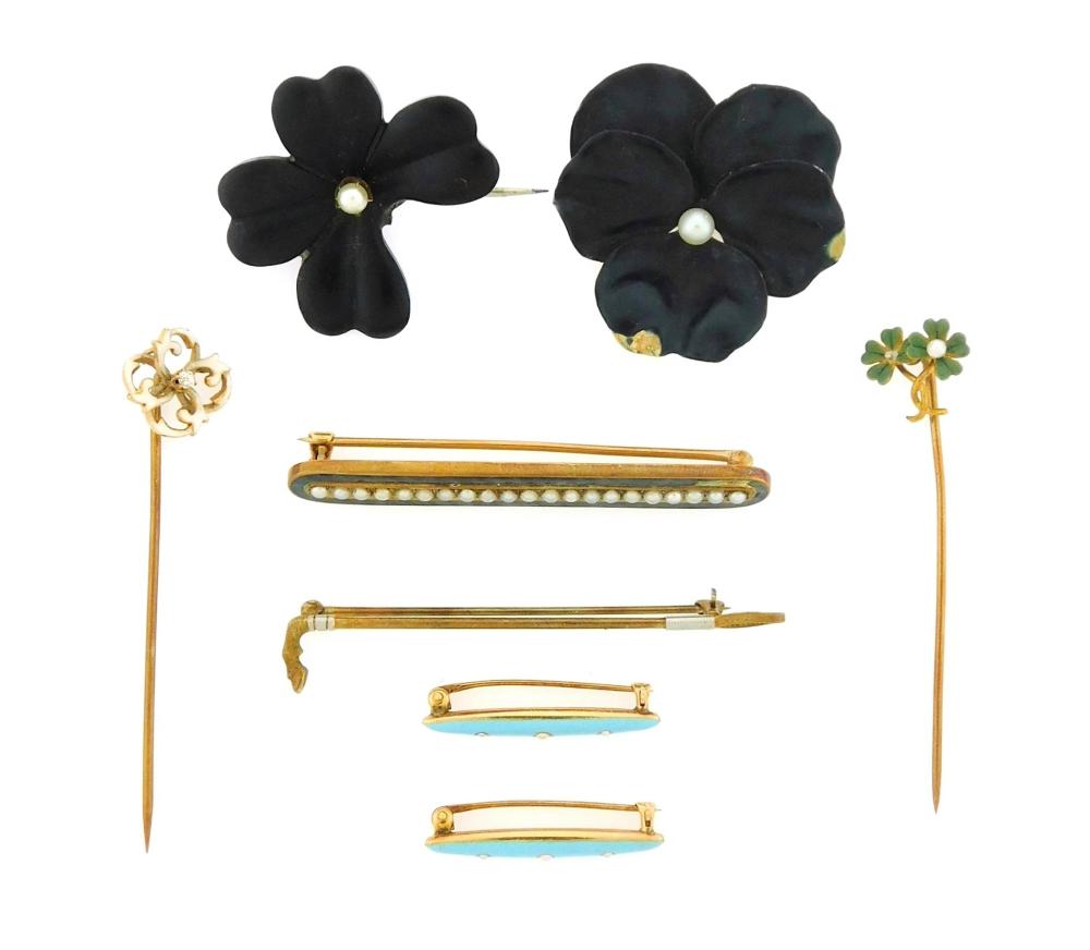 JEWELRY: EIGHT ASSORTED PINS: TWO