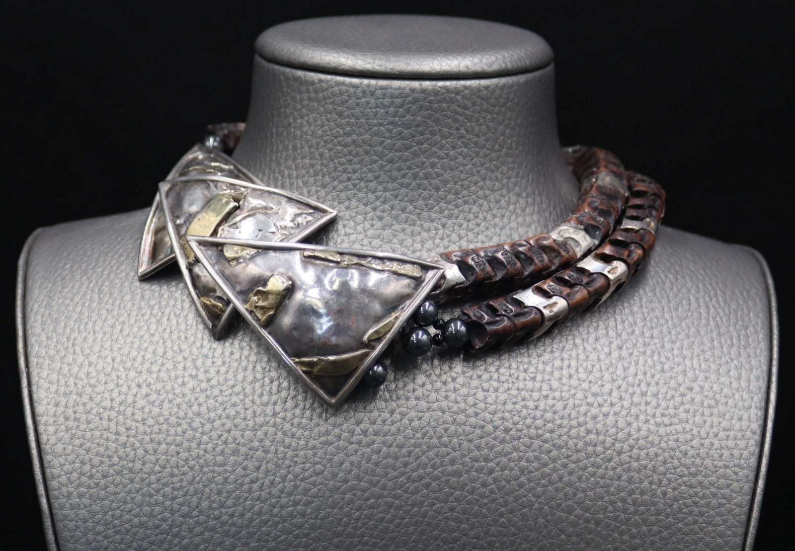 JEWELRY. ENGLISH SILVER & SNAKE