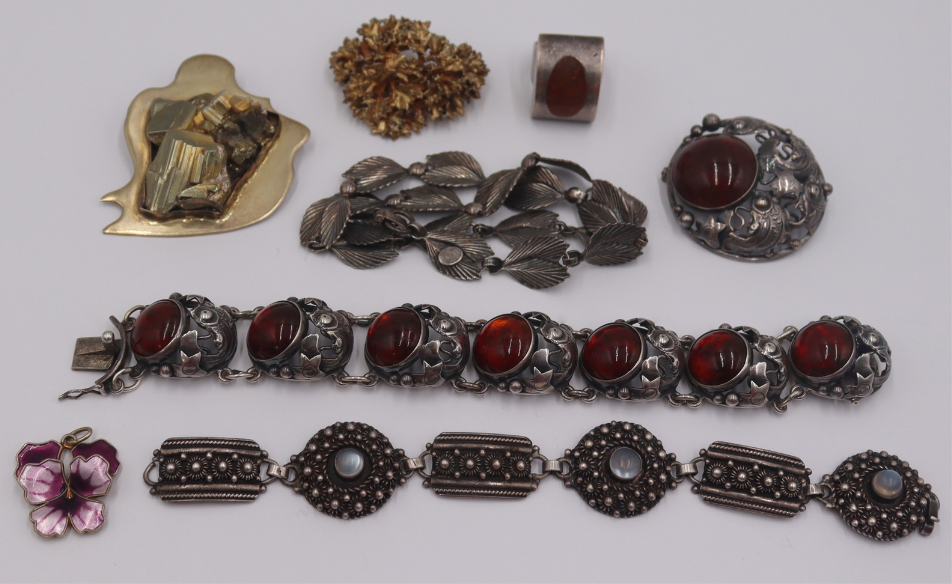 JEWELRY. ESTATE STERLING JEWELRY