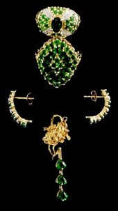JEWELRY: FOUR PIECES OF YELLOW