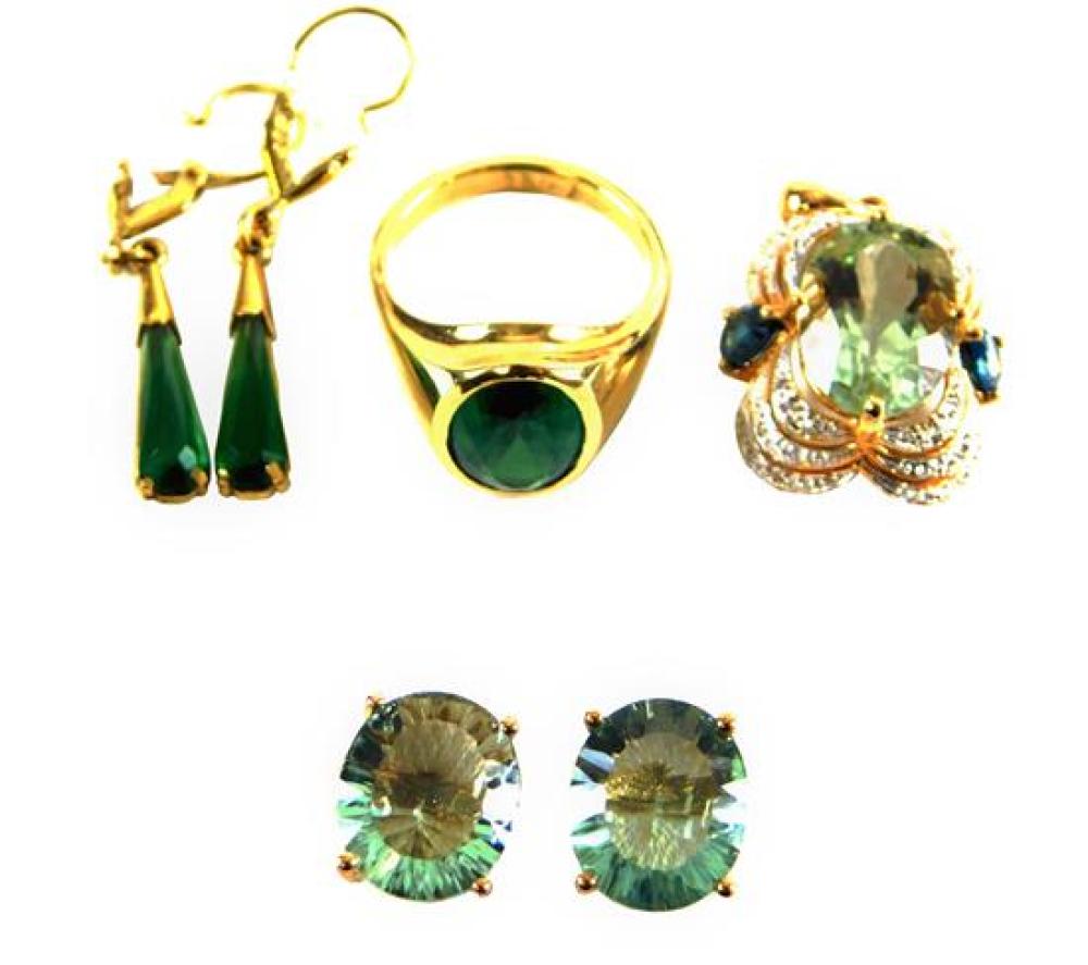 JEWELRY: FOUR PIECES OF YELLOW GOLD