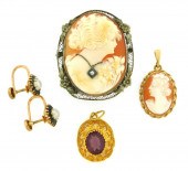 JEWELRY: FOUR VINTAGE ITEMS IN
