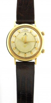 JEWELRY: GENTLEMAN'S LECOULTRE