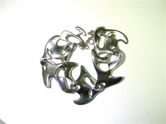 JEWELRY: Georg Jensen/Henning