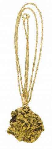 JEWELRY: GOLD NUGGET PENDANT W