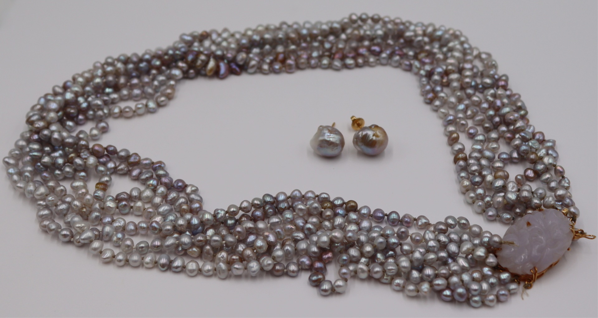 JEWELRY. GUMP'S MULTI-STRAND