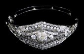JEWELRY: IMPRESSIVE PLATINUM,