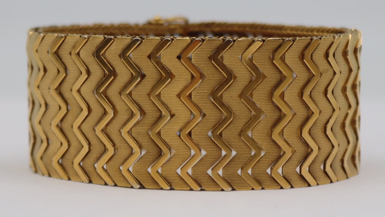 JEWELRY. ITALIAN UNO-A-ERRE 18KT