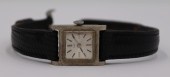 JEWELRY. LADIES VINTAGE 18KT G