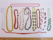 JEWELRY LOT OF 11 VINTAGE BEAD