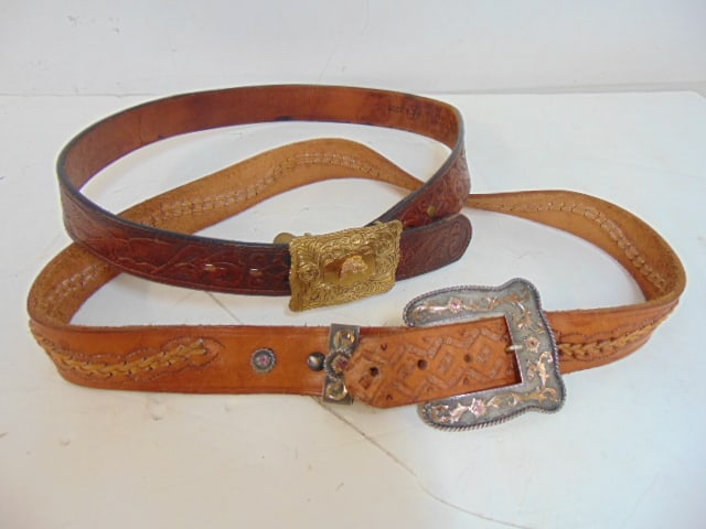 JEWELRY. MEN'S BELT BUCKLE 10KT &