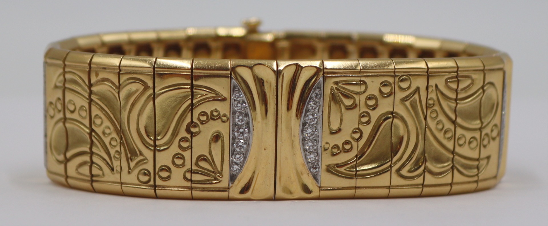 JEWELRY. MICHAEL BONDANZA 18KT