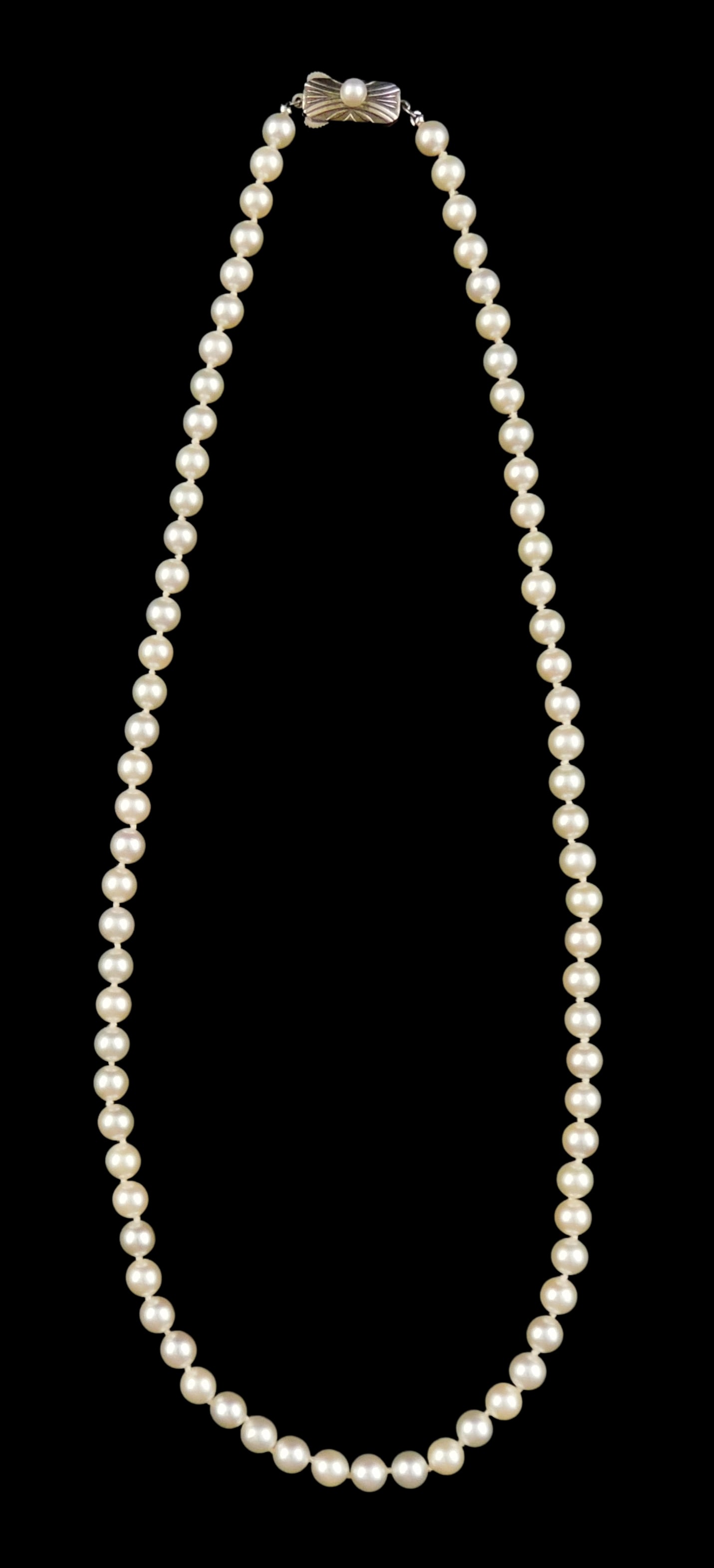 JEWELRY: MIKIMOTO CULTURED PEARL